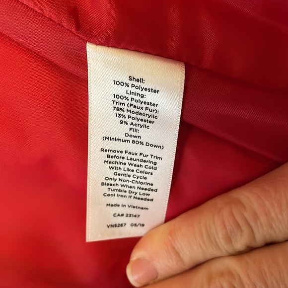 NWT Talbots S petite Down Puffer Vest - Picture 6 of 9